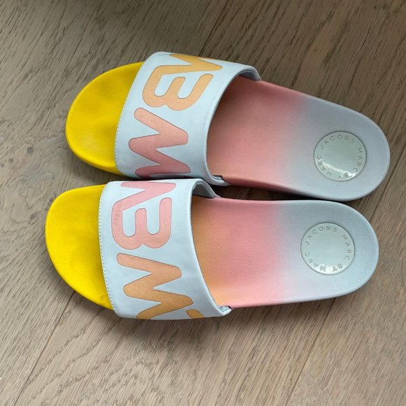 Marc by Marc Jacobs Slides - Picture 3 of 3